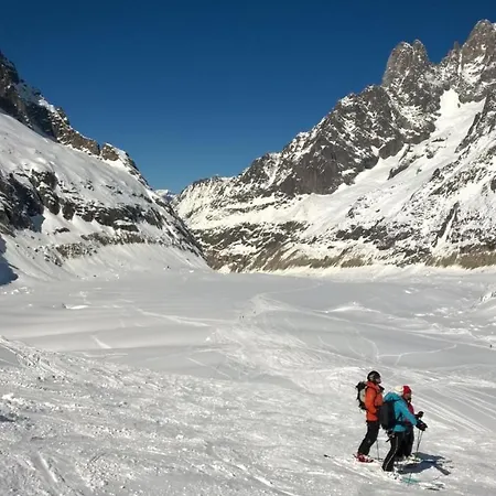 Apart Otel Atc Routes Du Monde Argentiere-chamonix 3*
