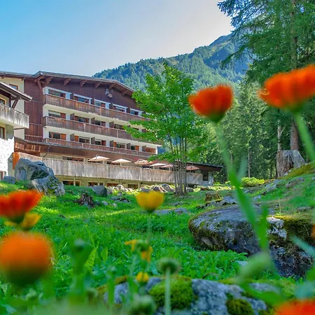 Atc Routes Du Monde Argentiere-chamonix Apart Otel Chamonix