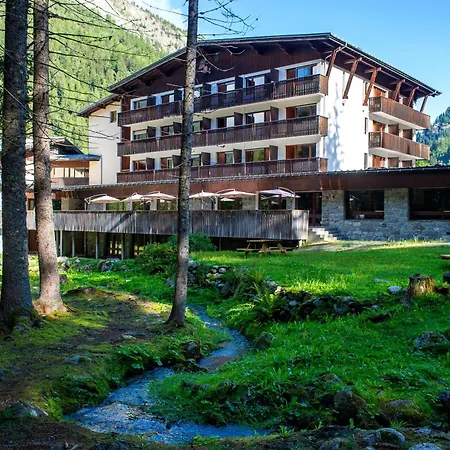 Апарт-готель Atc Routes Du Monde Argentiere-chamonix